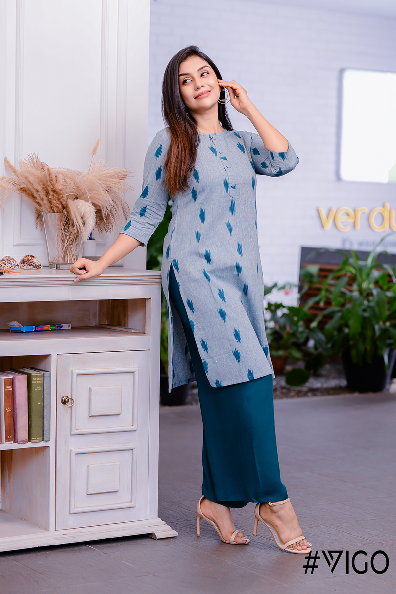 Classic Elegance Straight Kurti in Grey